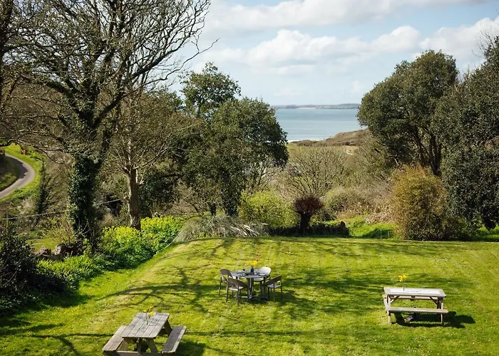Castlemead Country House By The Sea